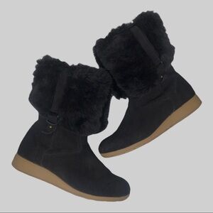 LANDS END Black Suede and Fur Mendota Winter Boots